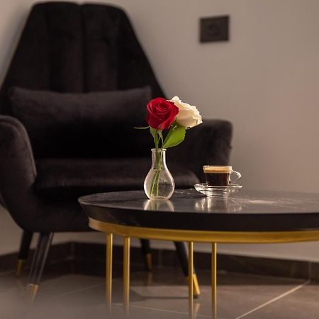 Selfie'S Boutique Hotel ทิเบเรียส ภายนอก รูปภาพ